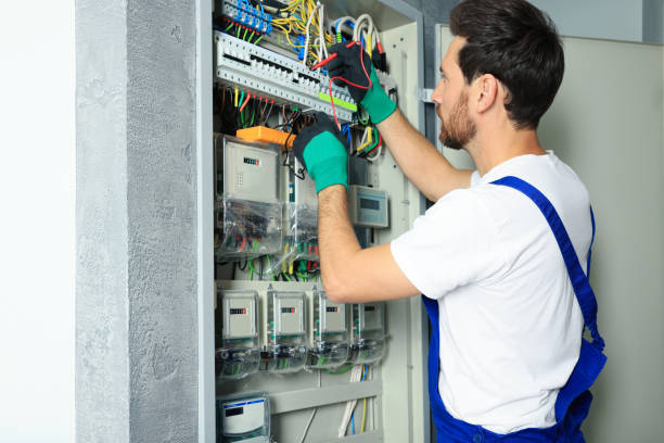 Best Licensed Electrician  in Malta, IL